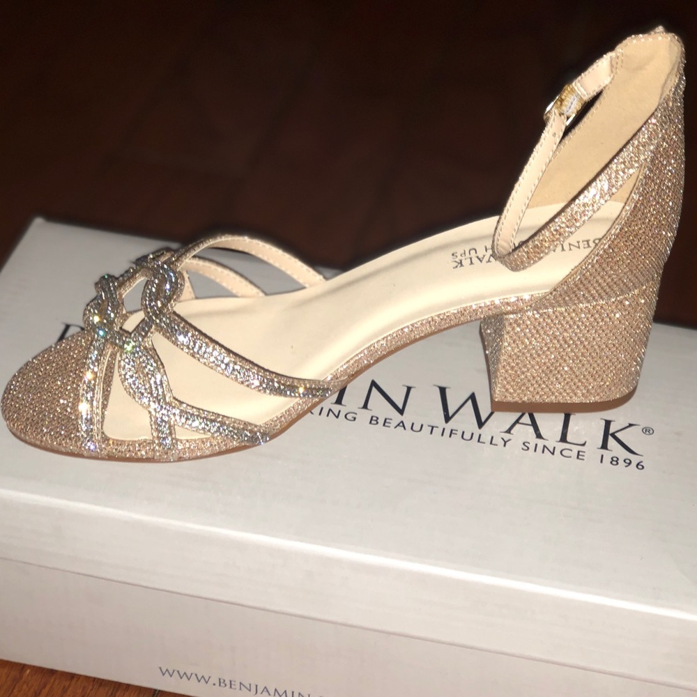 BRAND NEW! Champagne block heel
